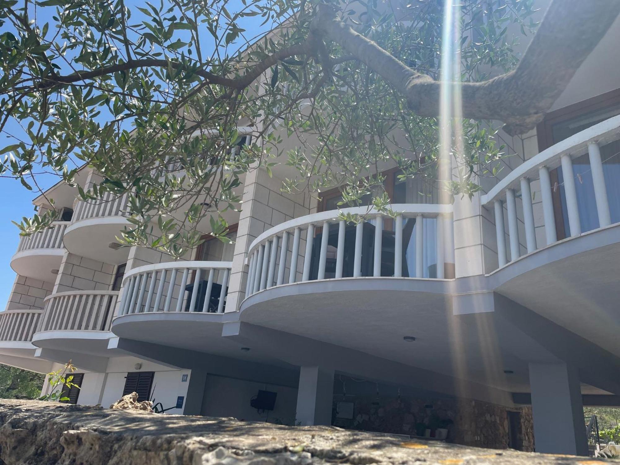 Apartments Ana By The Sea Lumbarda Exterior foto